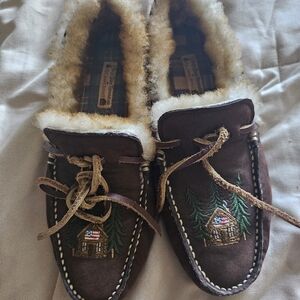 Kjp cozy cabin moccasin slippers